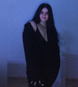 Anna Stennis - Baby Liverpool, United Kingdom